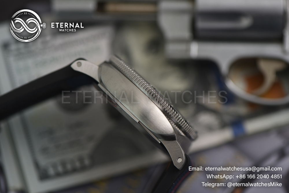 PANERAI - SUPER CLONE Submersible PAM1391 Luna Rossa 44mm SS/RU Blue Dial VSF P900