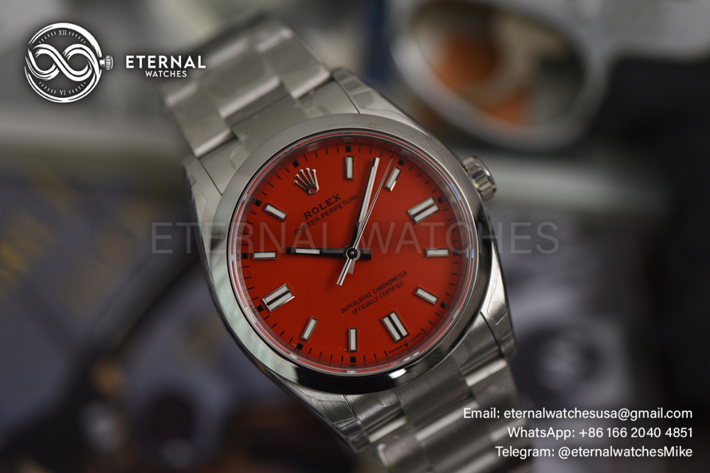 ROLEX - SUPER CLONE Oyster Perpetual 124300 41mm SS/SS Red Dial VSF VS3230