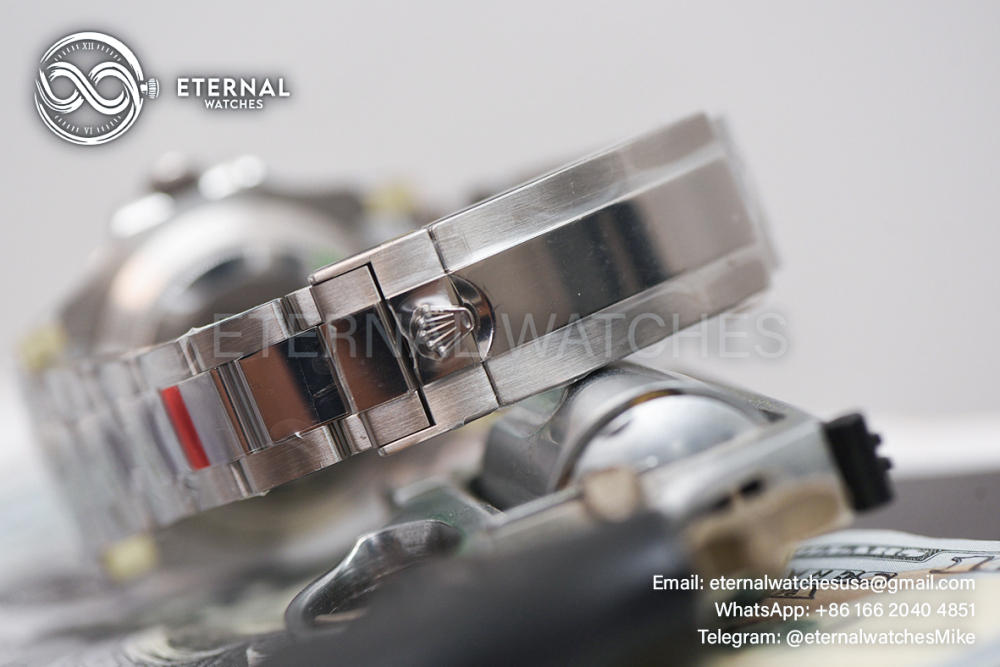 ROLEX - SUPER CLONE Submariner 126610 41mm YG/SS Black/Blue VSF V2 DD3235 (Weight Adjusted)