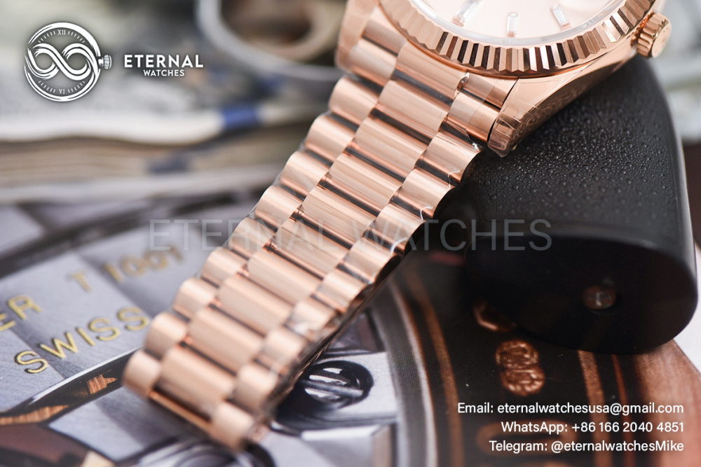 ROLEX - SUPER CLONE DayDate 228235 40mm RG/RG Champagne/Diamond VSF V2 DD3255 (Weight Adjusted)
