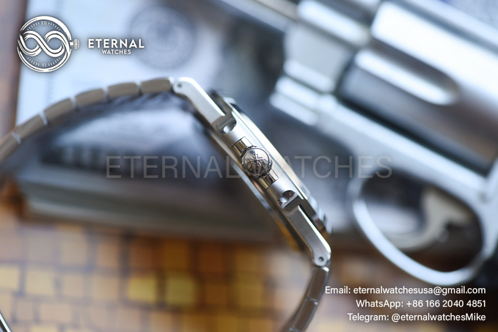 PATEK PHILIPPE - SUPER CLONE Nautilus 5711 40mm SS/SS Blue Dial DDF DPB330 V2 (SW Dial)