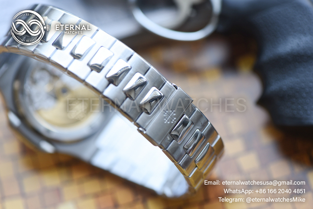PATEK PHILIPPE - SUPER CLONE Nautilus 5711 40mm SS/SS Blue Dial DDF DPB330 V2 (SW Dial)