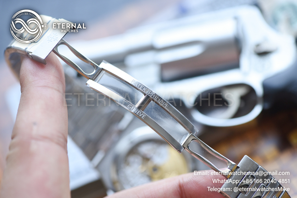 PATEK PHILIPPE - SUPER CLONE Nautilus 5711 40mm SS/SS Blue Dial DDF DPB330 V2 (SW Dial)