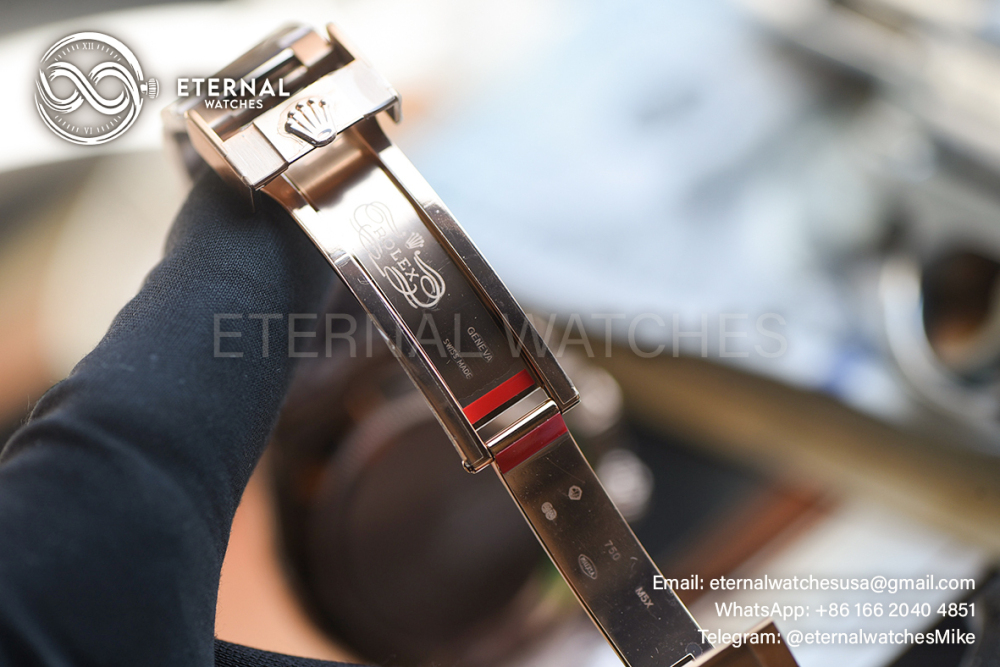 ROLEX - SUPER CLONE Daytona 116505 40mm RG/RG Champagne/Dia VSF V3 DD4130 (Weight Adjusted)