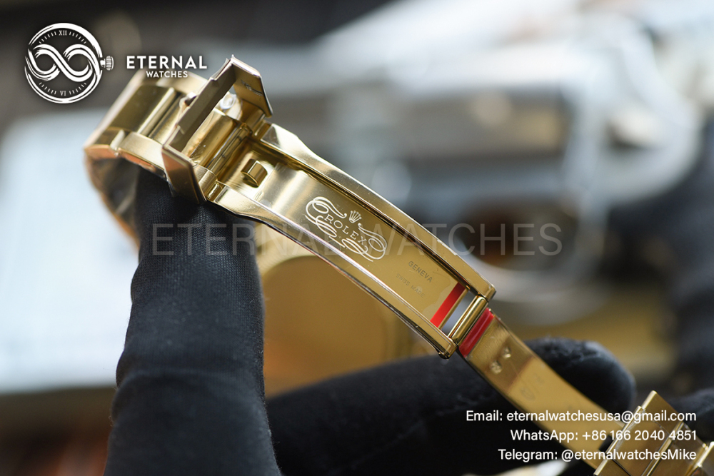 ROLEX - SUPER CLONE Daytona 116505 40mm RG/RG Champagne/Dia VSF V3 DD4130 (Weight Adjusted)