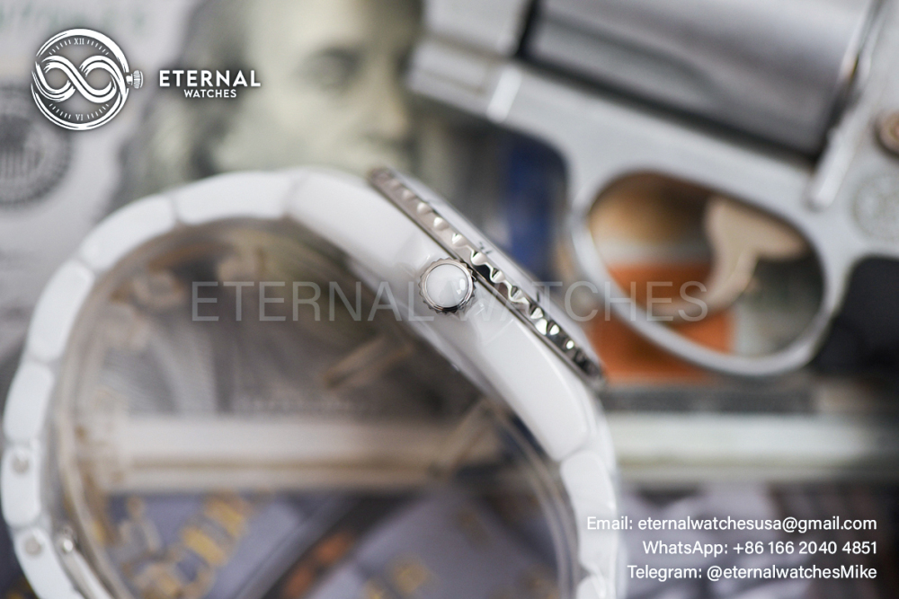 CHANEL - J12 Ladies 33mm 20th Anniversary Cer/Cer White/Num XF Swiss Quartz