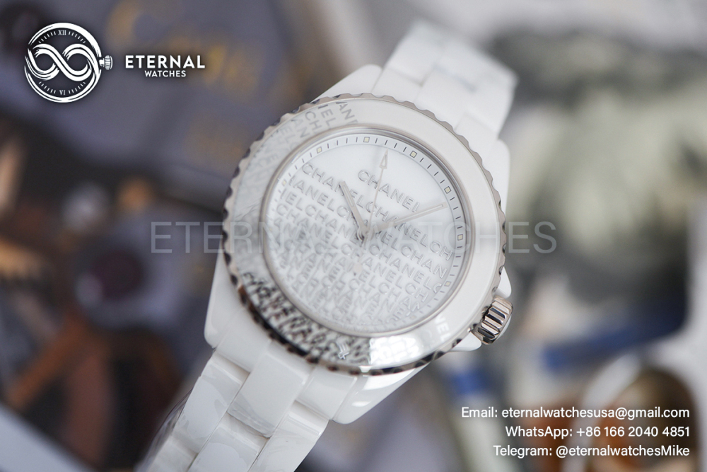 CHANEL - J12 Ladies 33mm Wanted de Cartier Cer/Cer White/Num XF Swiss Quartz