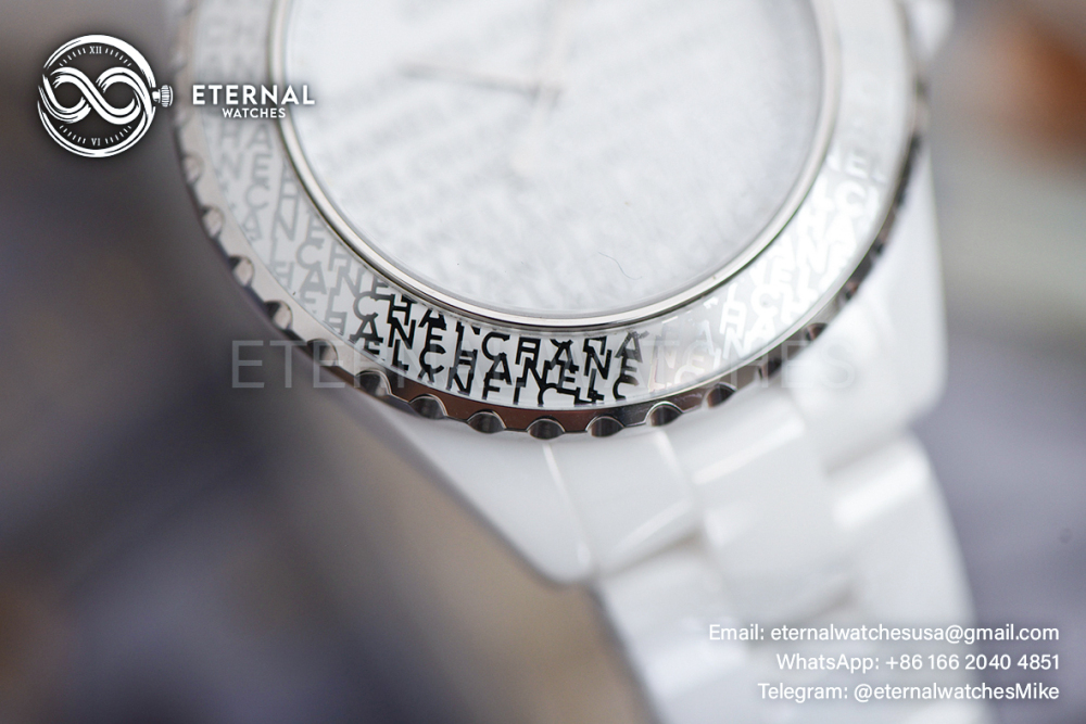 CHANEL - J12 Ladies 33mm Wanted de Cartier Cer/Cer White/Num XF Swiss Quartz