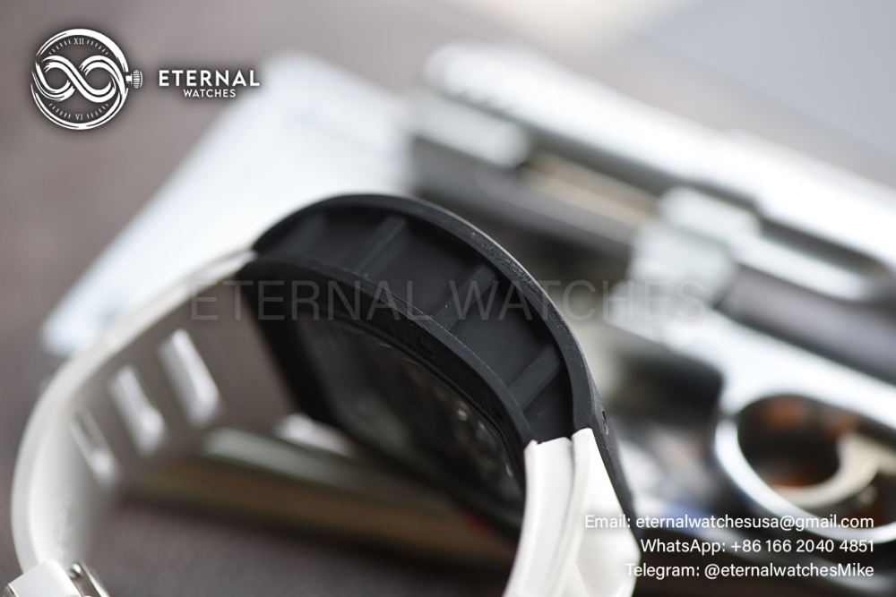 RICHARD MILLE - ETERNAL WATCHES ULTRA MOD 99.9% RM055 Bubba Watson NTPT