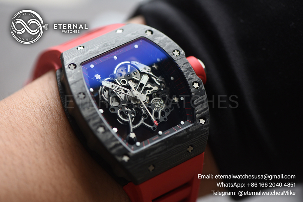 RICHARD MILLE - ETERNAL WATCHES ULTRA MOD 99.9% RM055 Bubba Watson NTPT Red