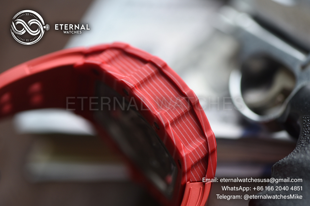 RICHARD MILLE - ETERNAL WATCHES ULTRA MOD RM35-02 Red NTPT