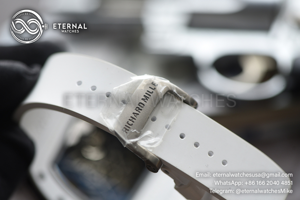 RICHARD MILLE - ETERNAL WATCHES ULTRA MOD 99% RM35-01 White Ceramic