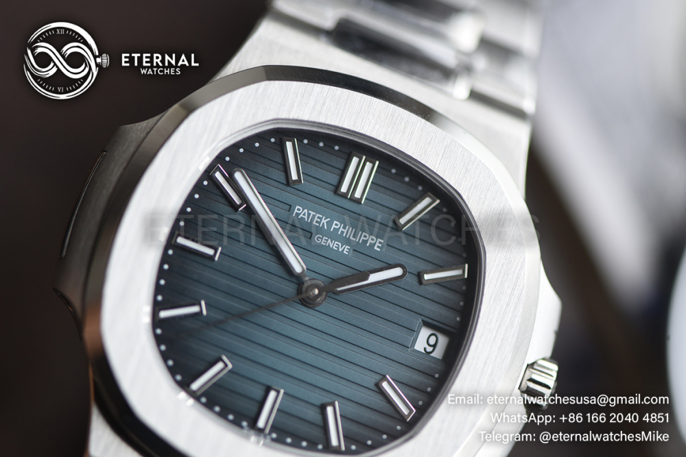 PATEK PHILIPPE - ETERNAL WATCHES ULTRA MOD Nautilus 5711 Blue Dial