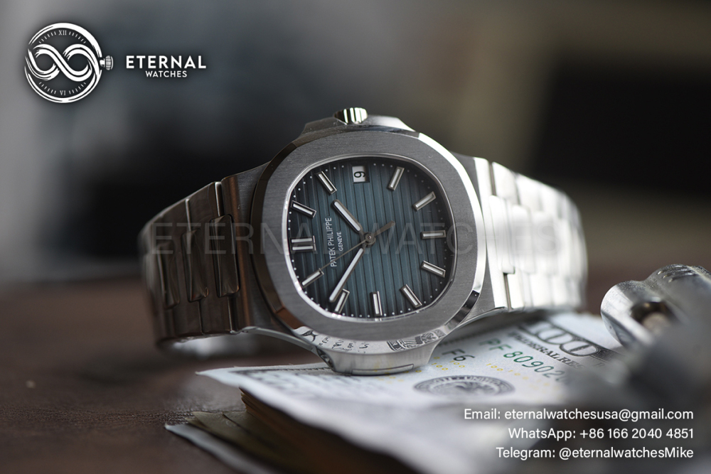 PATEK PHILIPPE - ETERNAL WATCHES ULTRA MOD Nautilus 5711 Blue Dial