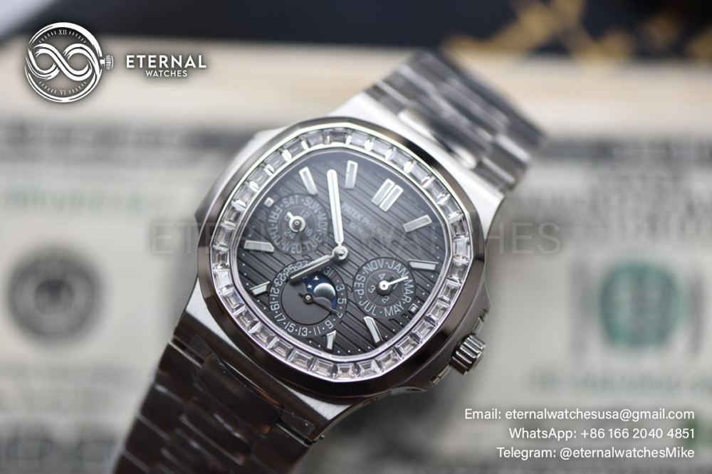 PATEK PHILIPPE - Nautilus 40mm 5740 SS/SS Grey/Stk diamonds GRF A240