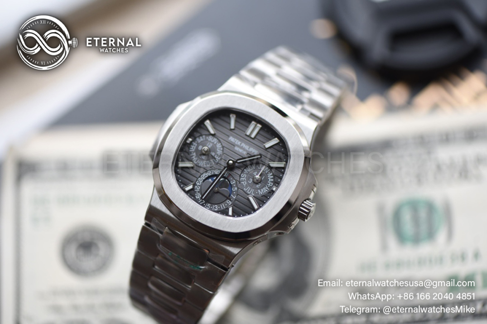 PATEK PHILIPPE - Nautilus 40mm 5740 SS/SS Grey/Stk TWF A240