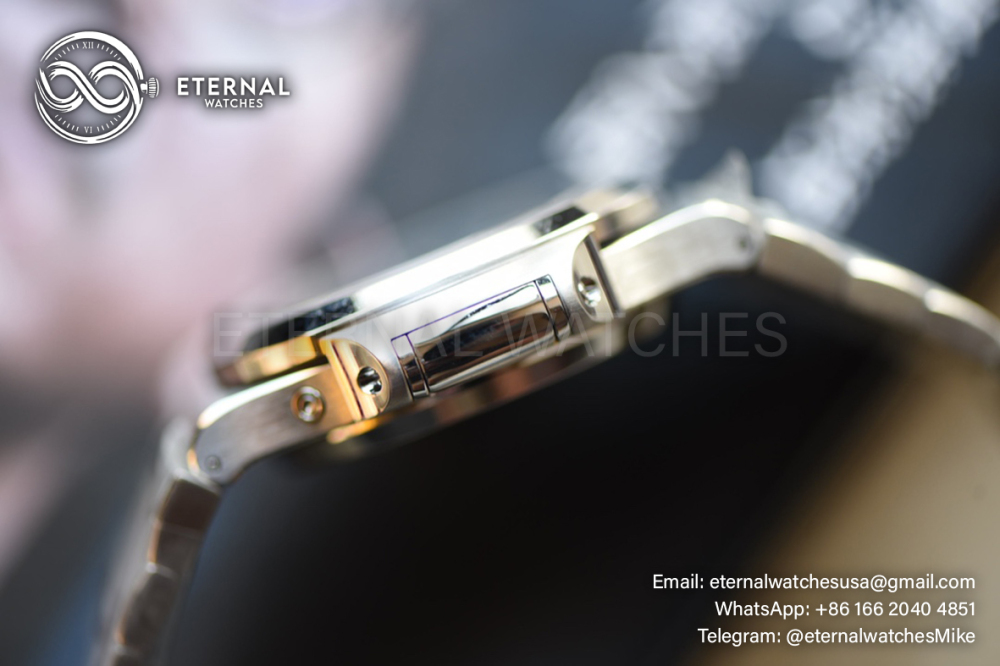 PATEK PHILIPPE - Nautilus 40mm 5740 SS/SS Green/Stk TWF A240