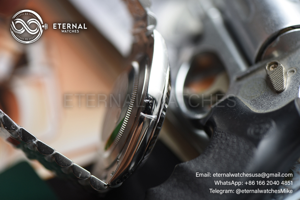 ROLEX - SUPER CLONE DateJust 126334 41mm SS/STK Blue Dial V2 VSF 3235 (Weight Adjusted)