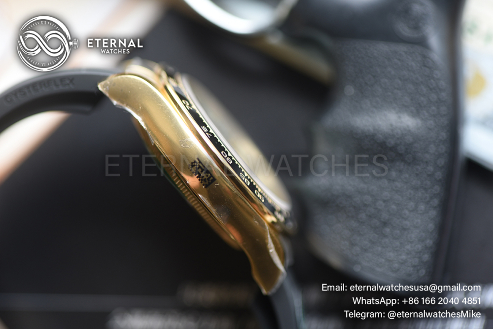 ROLEX - SUPER CLONE Cosmograph Daytona 126518 40mm YG/RU Gold/Black RCF DD4131 (Genuine Weight)