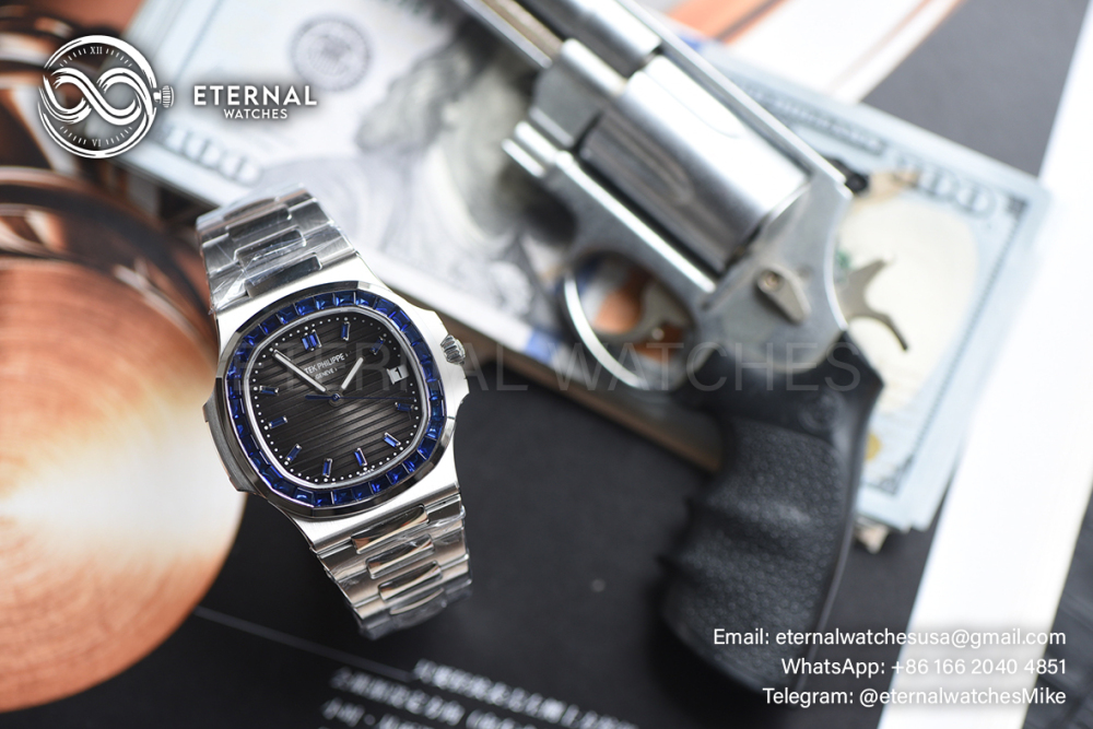 PATEK PHILIPPE - SUPER MOD Nautilus 5711 40mm SS/SS Blue Gems (SW Dial)