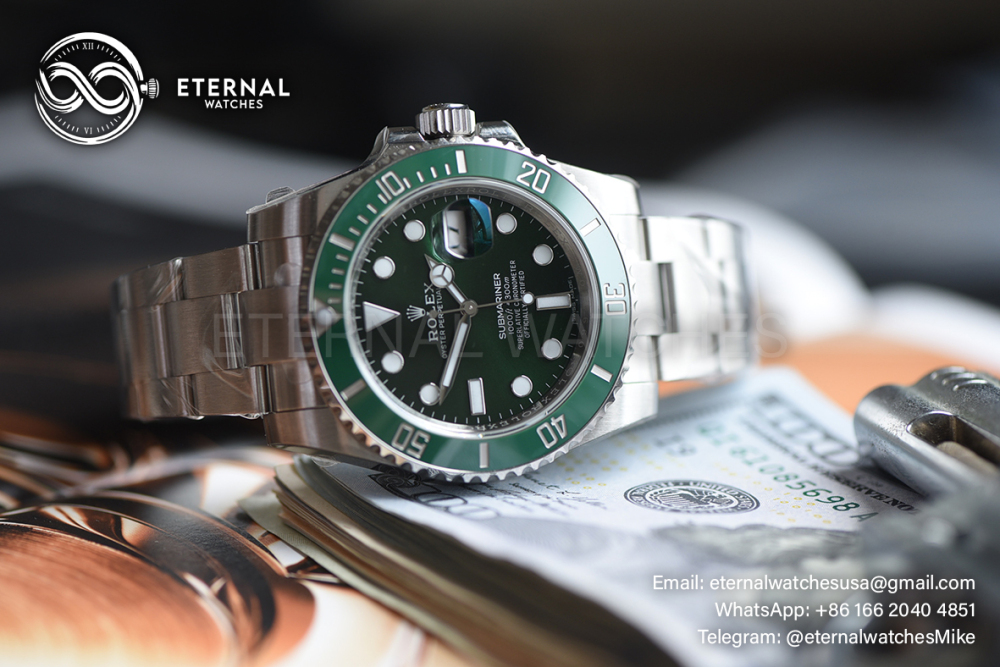 ROLEX - SUPER CLONE Submariner 116610LV Hulk 40mm SS/SS Green Dial VSF VS3135