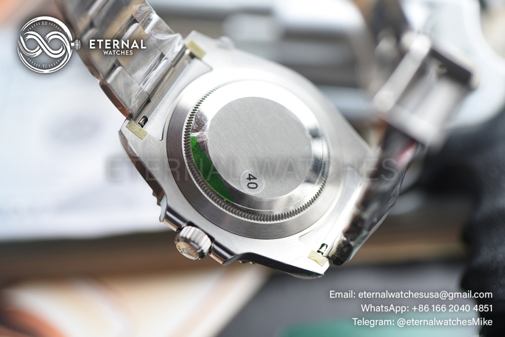 ROLEX - SUPER CLONE Submariner 116610LV Hulk 40mm SS/SS Green Dial VSF VS3135