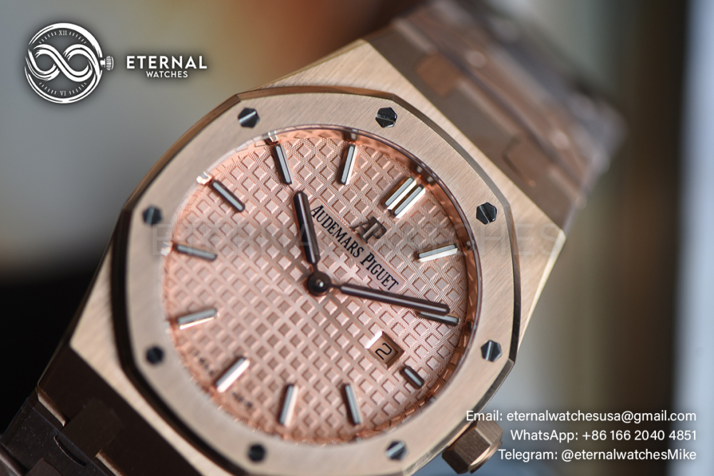 AUDEMARS PIGUET - SUPER CLONE Royal Oak Ladies 67650 33mm RG/RG Gold ZF Swiss Qtz