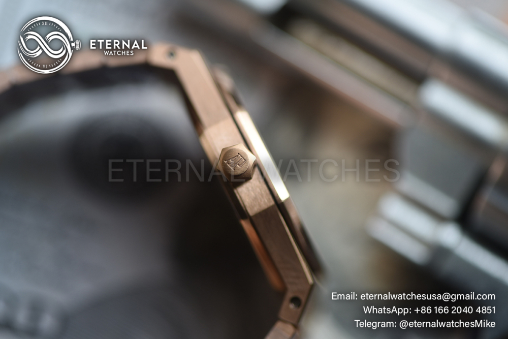 AUDEMARS PIGUET - SUPER CLONE Royal Oak Ladies 67650 33mm RG/RG Gold ZF Swiss Qtz