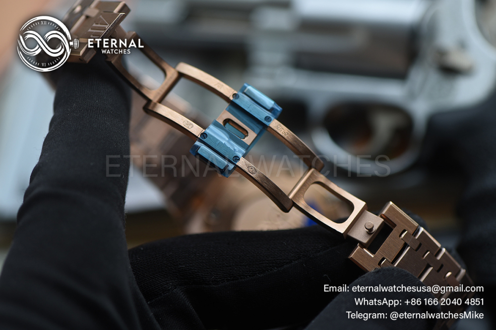 AUDEMARS PIGUET - SUPER CLONE Royal Oak Ladies 67650 33mm RG/RG Gold ZF Swiss Qtz