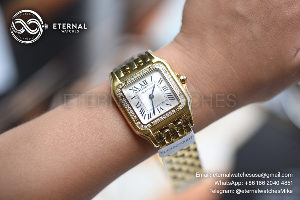 CARTIER - SUPER MOD Panthere Secrete De Ladies 27mm Dia YG/YG White Dial (Real Diamonds)