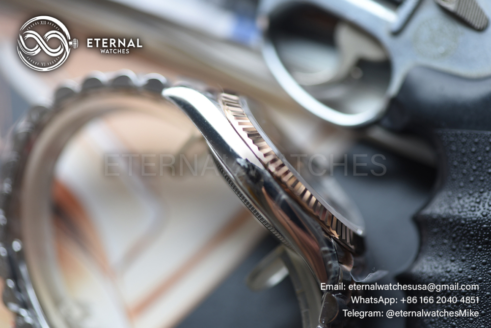 ROLEX - SUPER CLONE DateJust 126331 41mm RG Two Tone/STK Jubilee V2 VSF 3235 (Weight Adjusted)