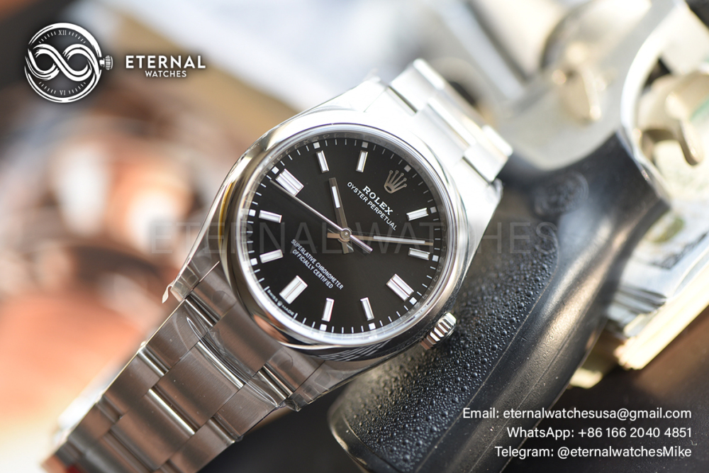 ROLEX - SUPER CLONE Oyster Perpetual 126000 36mm SS/SS Black Dial VSF VS3230