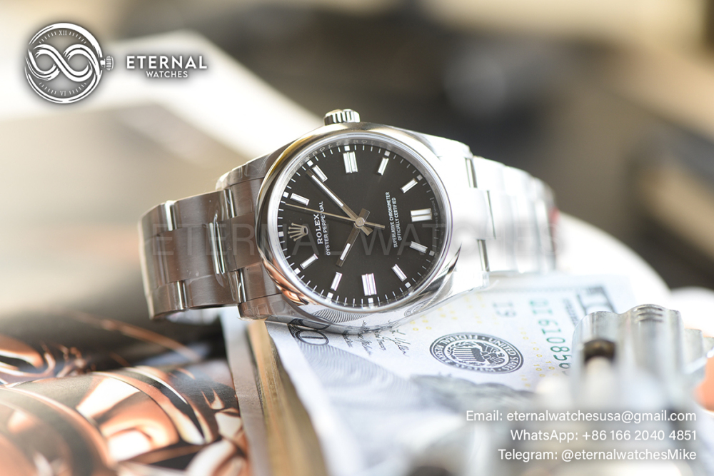 ROLEX - SUPER CLONE Oyster Perpetual 126000 36mm SS/SS Black Dial VSF VS3230