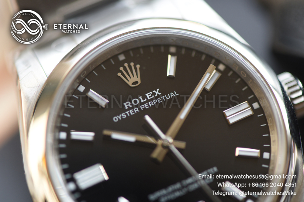 ROLEX - SUPER CLONE Oyster Perpetual 126000 36mm SS/SS Black Dial VSF VS3230
