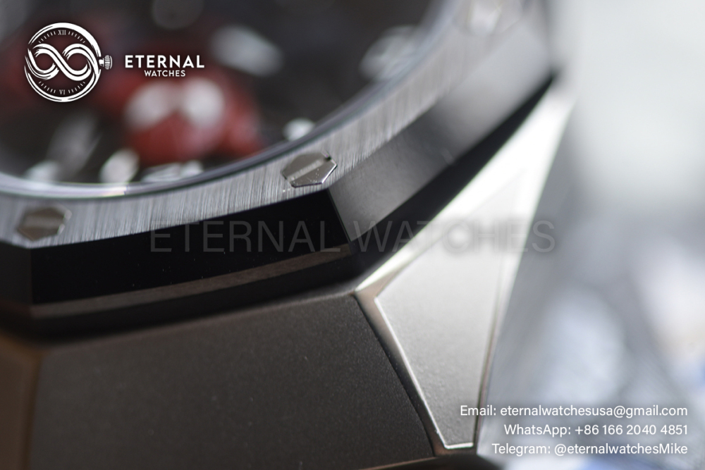 AUDEMARS PIGUET - SUPER CLONE Royal Oak Concept 42mm Spider Man Titanium/RU Tourbillon