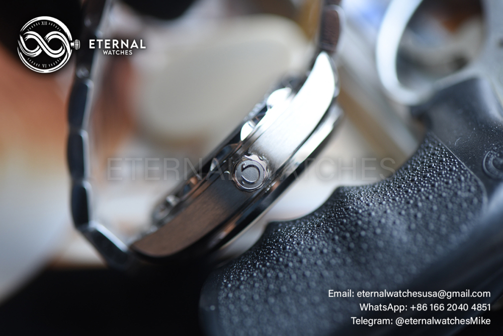OMEGA - Aqua Terra Shades 34mm SS/SS Black Dial VSF A8800