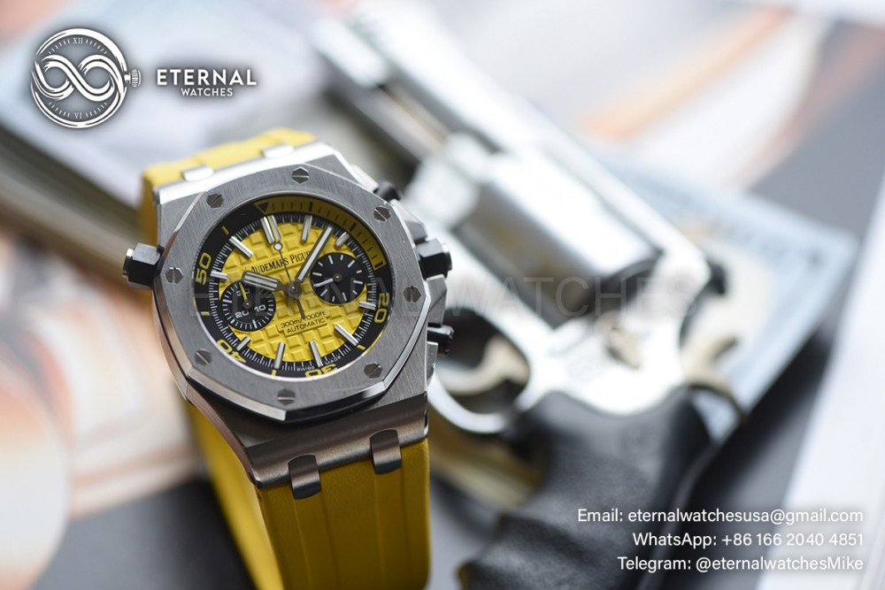 AUDEMARS PIGUET - SUPER CLONE Royal Oak Offshor Diver Chronograph SS/RU Yellow Dial