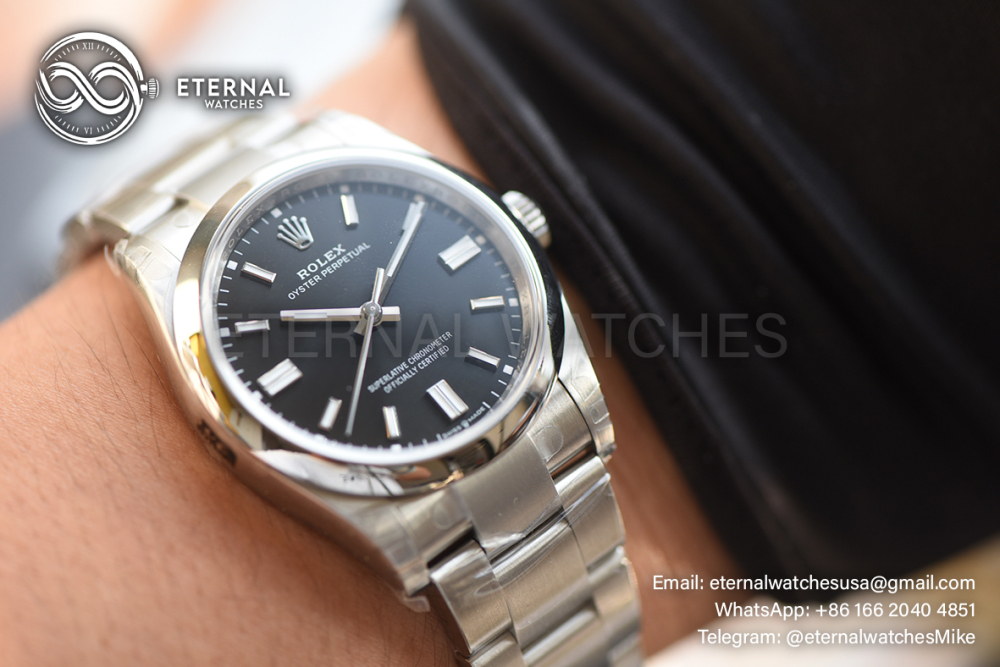 ROLEX - SUPER CLONE Oyster Perpetual 126000 36mm SS/SS Black Dial VSF VS3230