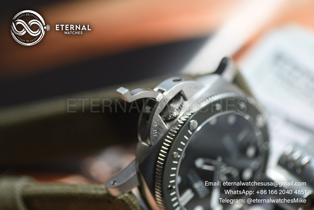 PANERAI - SUPER CLONE Submersible PAM1697 44mm SS/NY Green Ombre Dial VSF P900