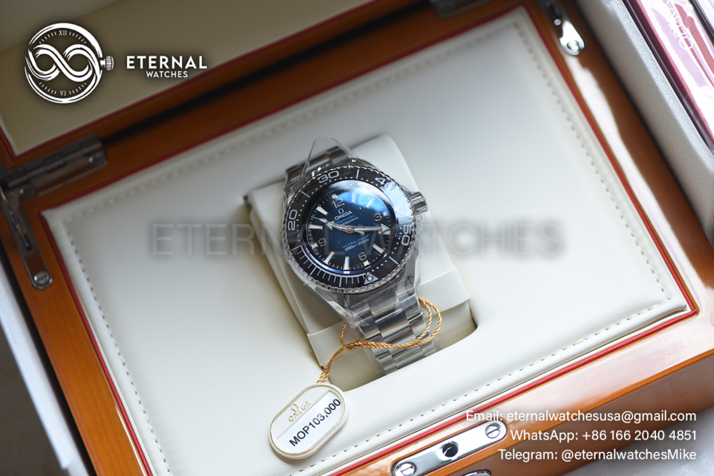OMEGA - SUPER CLONE Planet Ocean Ultra Deep 45.5mm SS/SS Blue Ombre Dial (Original Set)