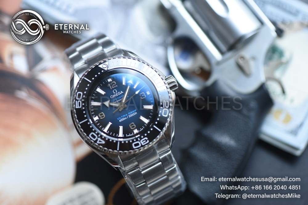OMEGA - SUPER CLONE Planet Ocean Ultra Deep 45.5mm SS/SS Blue Ombre Dial (Original Set)