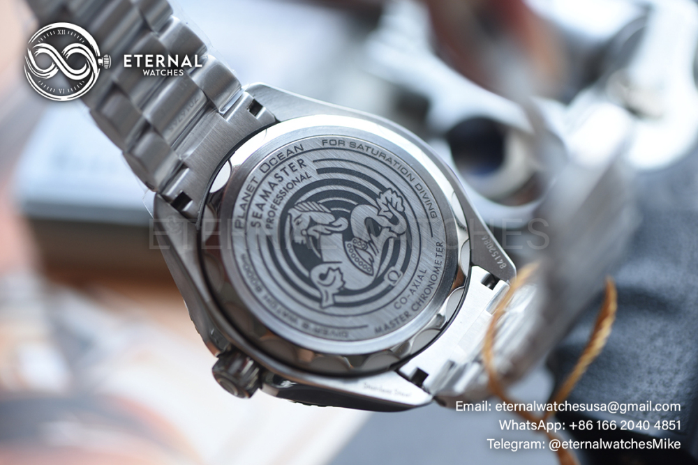 OMEGA - SUPER CLONE Planet Ocean Ultra Deep 45.5mm SS/SS Blue Ombre Dial (Original Set)