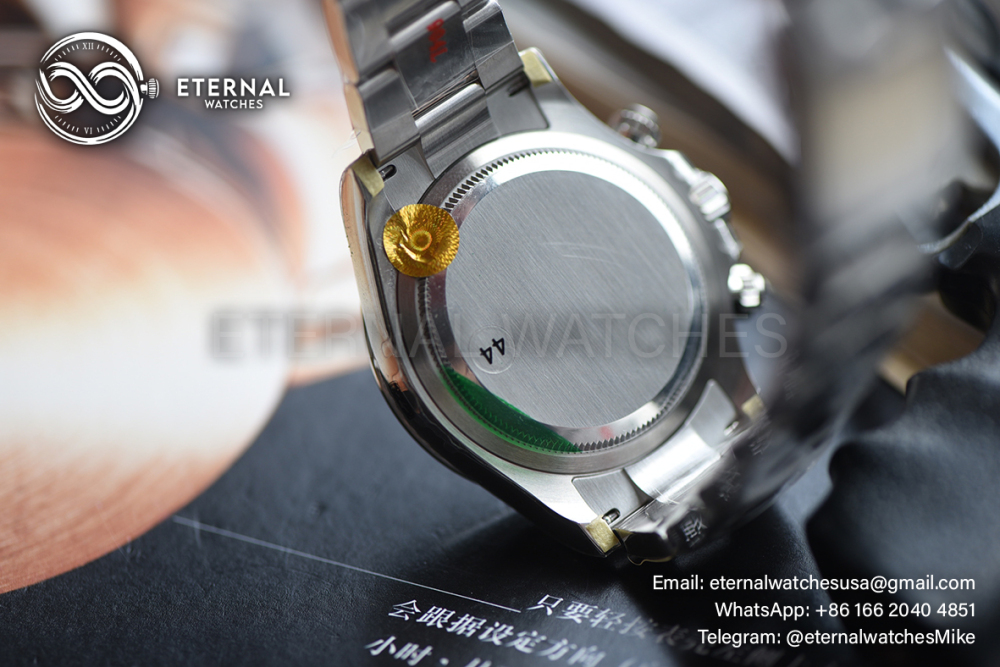ROLEX - SUPER CLONE Daytona 126500 40mm SS Black Dial VSF DD4131 (Free Sprung)