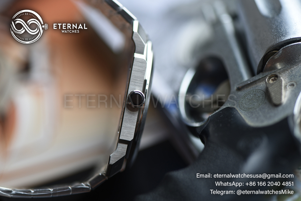 BULGARI - OCTO Finissimo 40mm SS/SS Blue Dial BVF A138