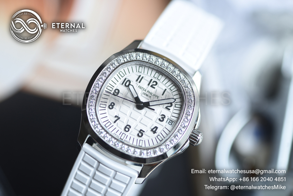 PATEK PHILIPPE - Aquanaut Ladis 5067A 35.6mm Dia SS/RU White Dial ZF Quartz