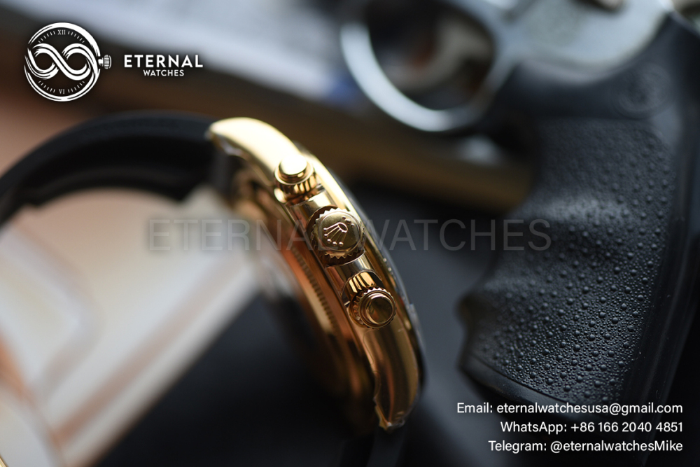 ROLEX - SUPER CLONE Daytona 126518 40mm YG/RU Gold/Stk VSF V2 DD4131 (Weight Adjusted)