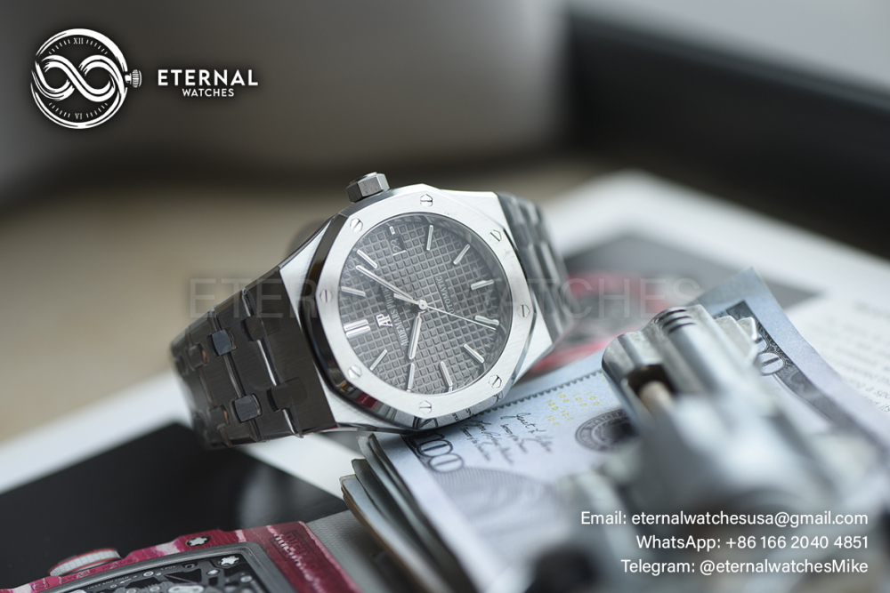 AUDEMARS PIGUET - SUPER CLONE Royal Oak 15450 SS/SS Grey/Stk ZF SA3120