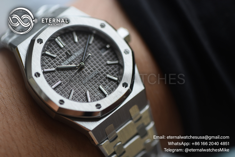 AUDEMARS PIGUET - SUPER CLONE Royal Oak 15450 SS/SS Grey/Stk ZF SA3120