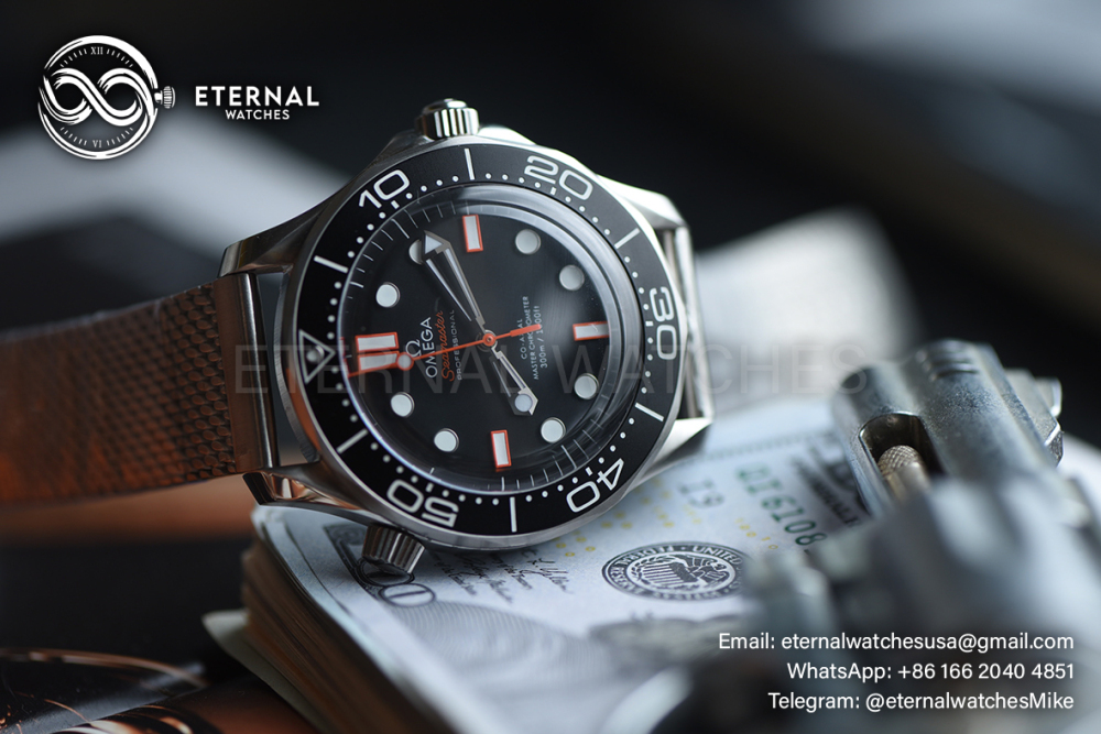 OMEGA - SUPER CLONE Seamaster 300m 42mm SS/SS Black Dial ORF OR8806 (Free Sprung)