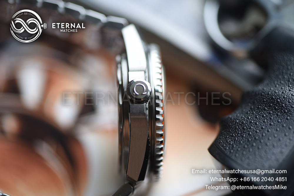 OMEGA - SUPER CLONE Planet Ocean 600m 42m SS/SS Black Dial Orange Bezel VSF VS8912